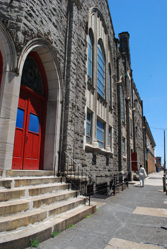 su1012nicetowntiogaalleghenychurchdoor